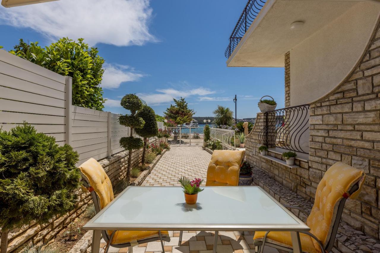 Villa Ratka Trogir Exterior photo