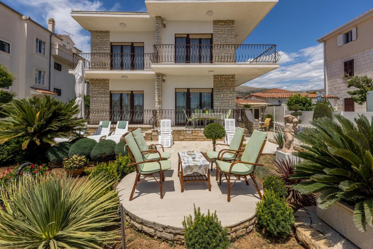Villa Ratka Trogir Exterior photo