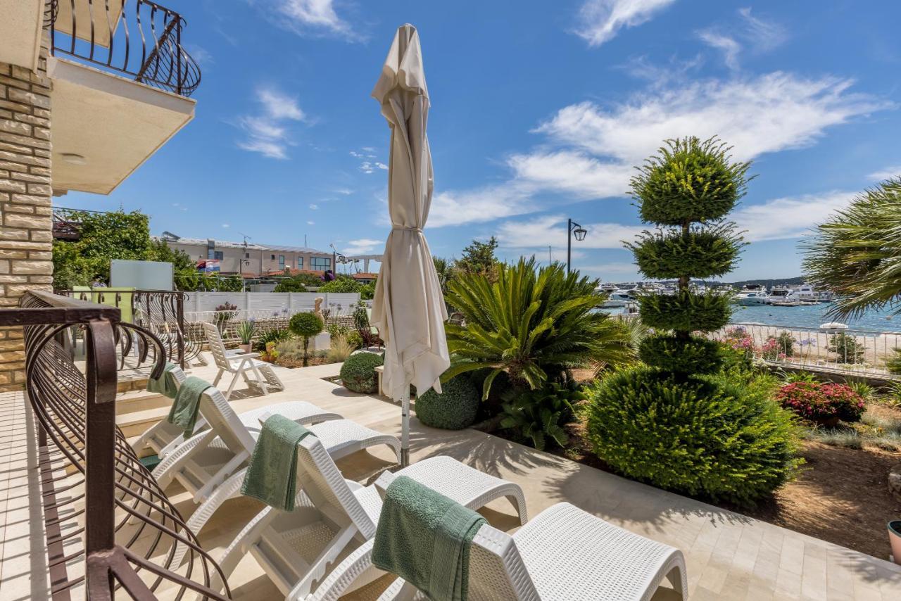 Villa Ratka Trogir Exterior photo