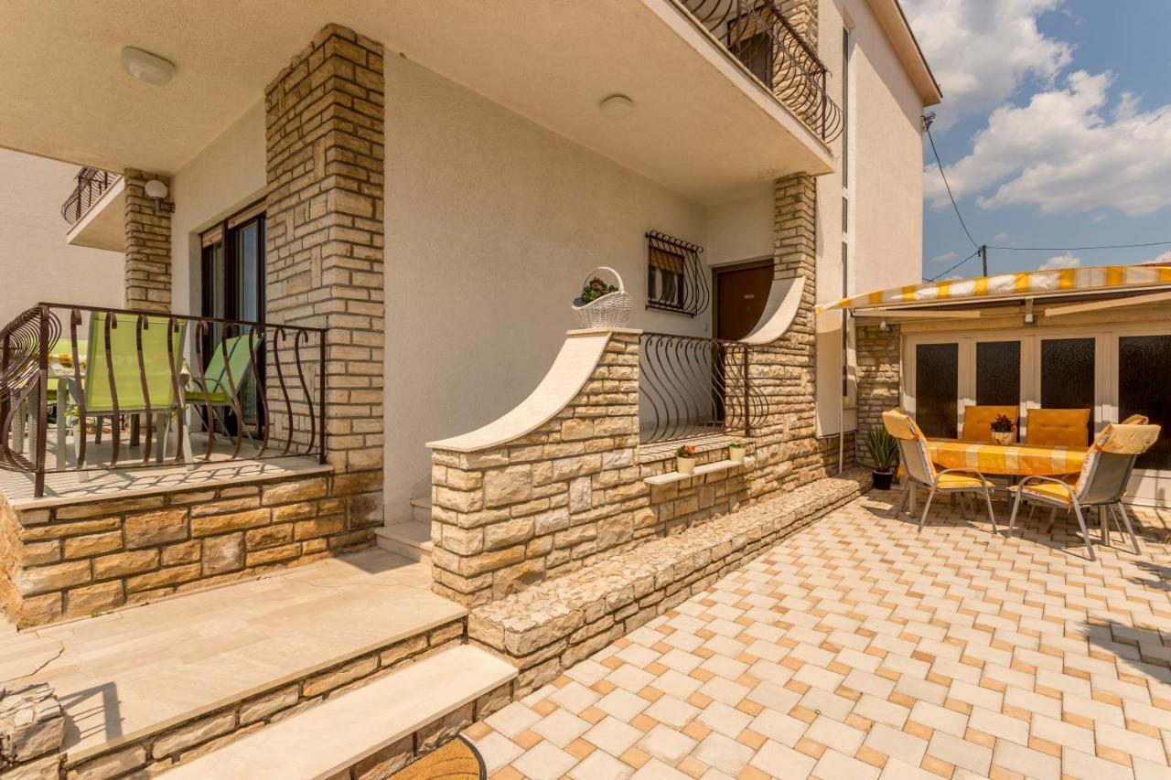 Villa Ratka Trogir Exterior photo